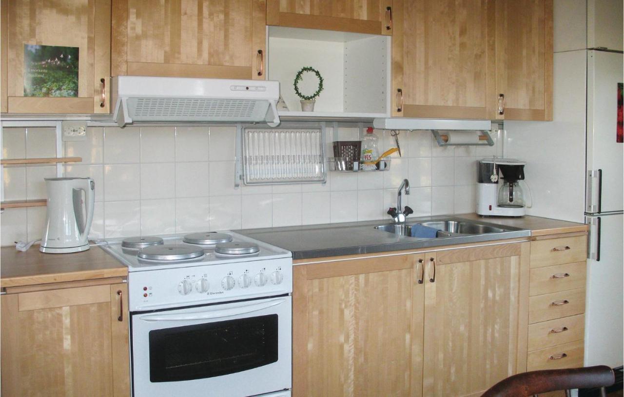 Gorgeous Home In Silverdalen With Kitchen Экстерьер фото